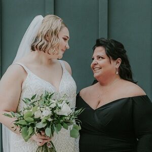 Meet your Poshers, Emily & Nancy